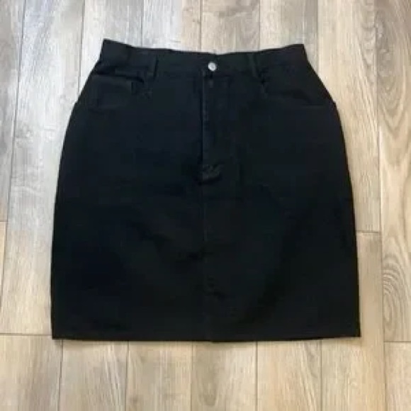Vintage Jean skirt - Picture 2 of 3
